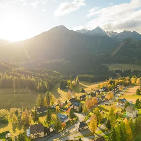 In Nahe Skilift هوهنتاورن